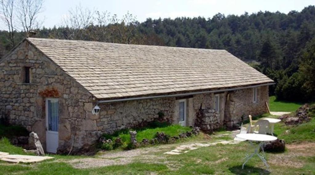 Ferme Auberge La Tindelle La Cresse Exterior photo